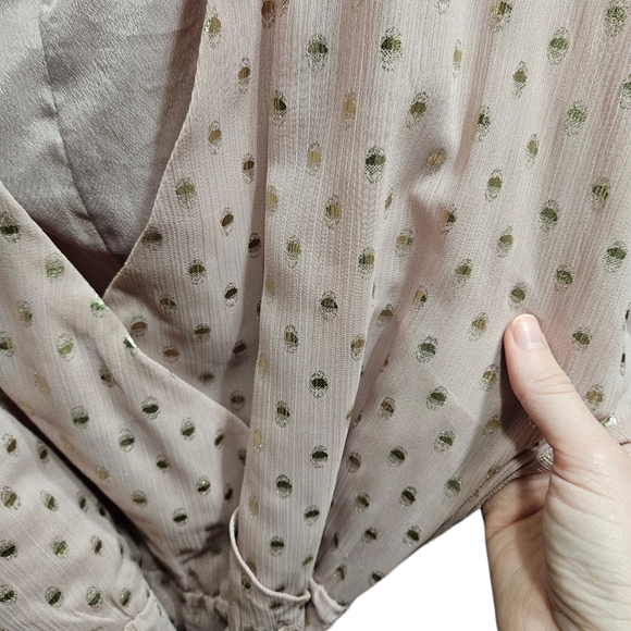 Lulus Delight at Dawn Gold and Mauve Print Surplice Romper Small - Picture 9 of 13